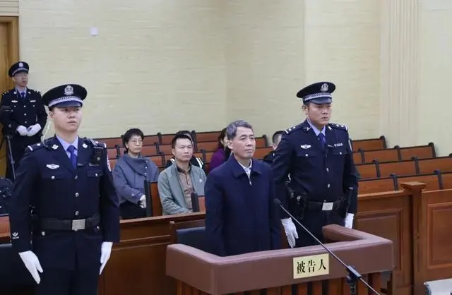 未获国务院批复,吴炜渎职造成重大损失(图1) 未获国务院批复,吴炜渎职造成重大损失(图1)