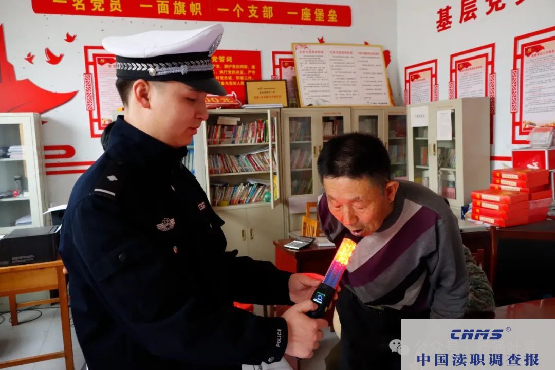 叶县公安交警大队：  多点发力齐宣传 守护春季“平安路”           (图4)