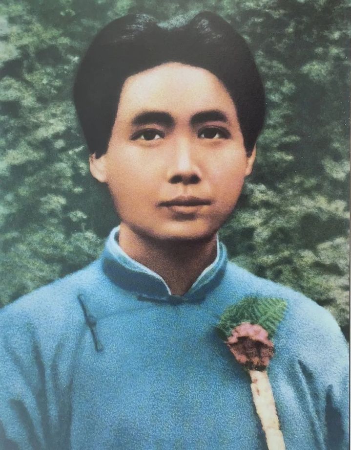 一起缅怀伟人！纪念毛主席逝世50周年(图2)