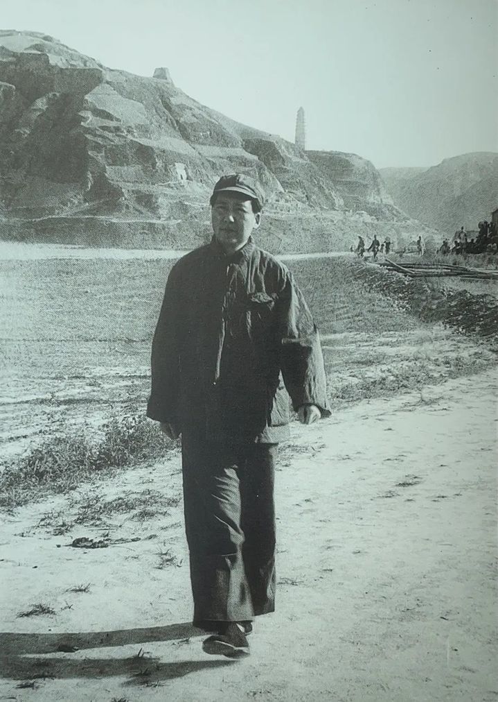 一起缅怀伟人！纪念毛主席逝世50周年(图5)